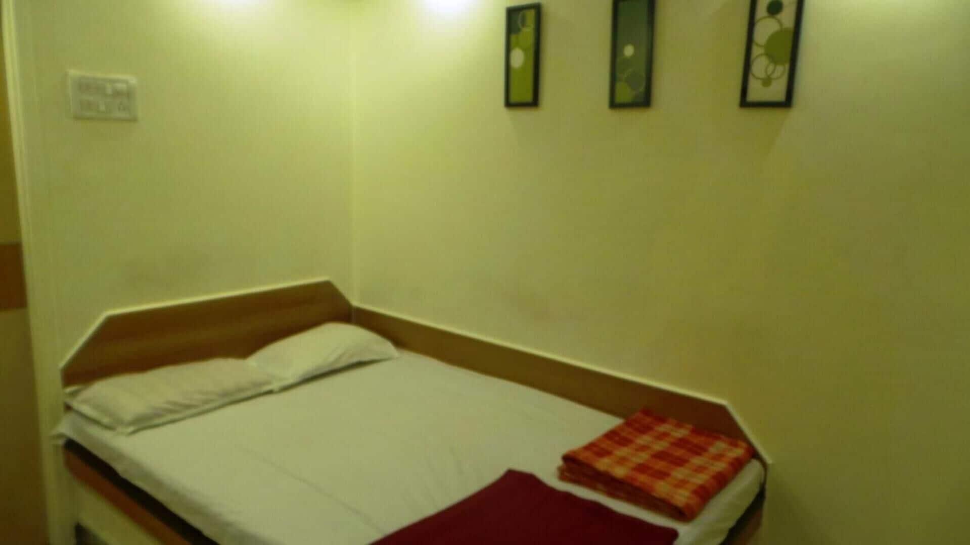 Super Oyo Hotel Dreamland Mumbai Exterior foto